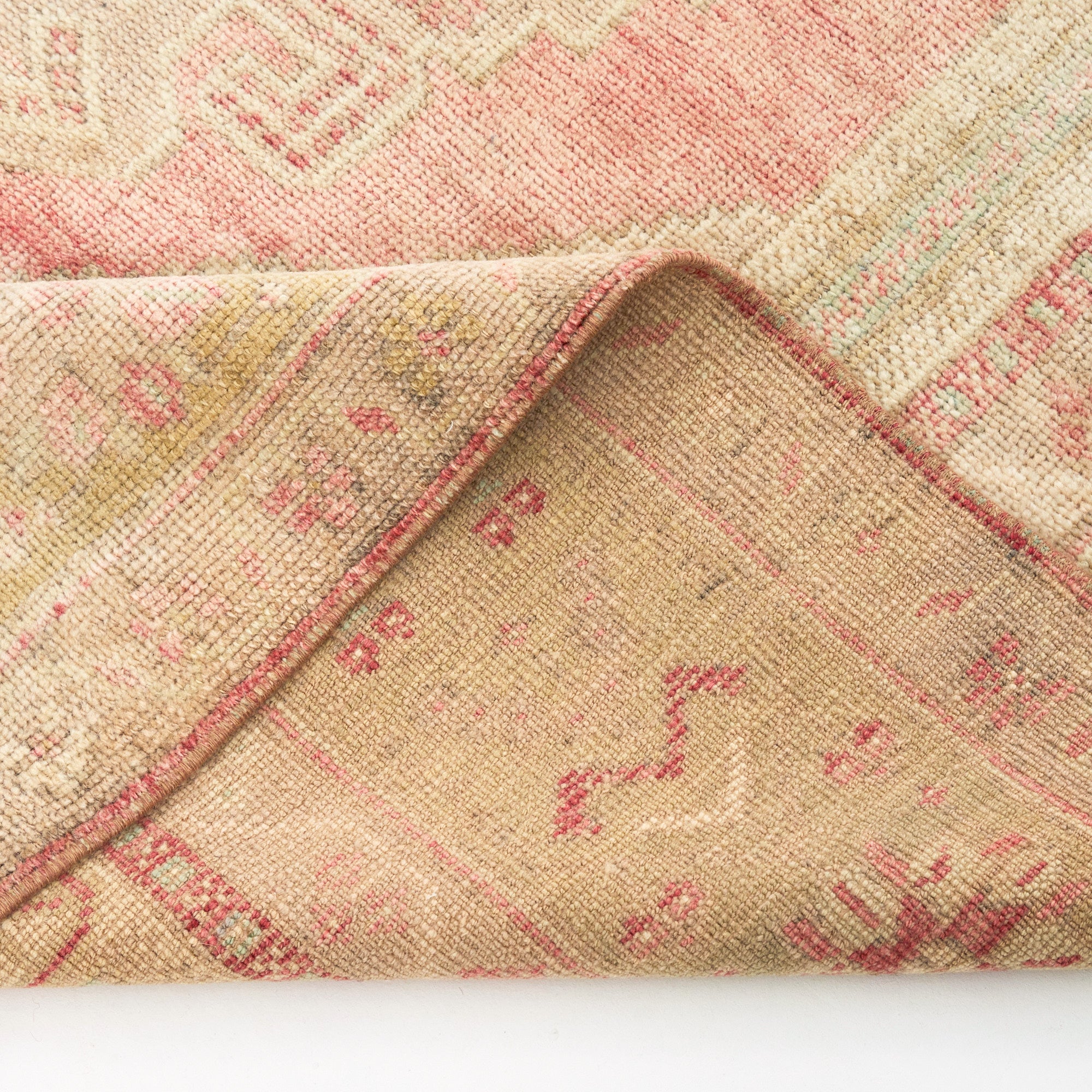 Goncalar (Blushing Blooms)