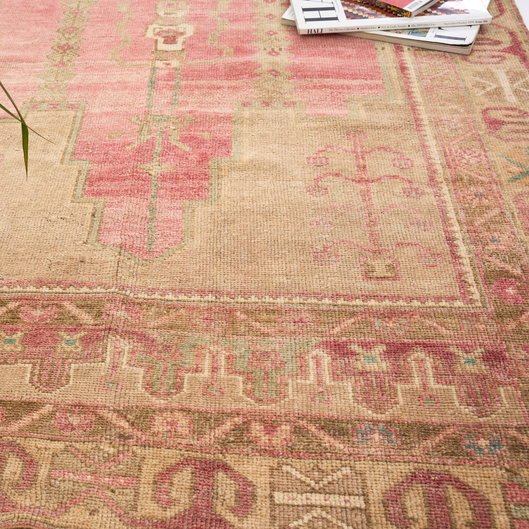 Kızılce (Burnt Rose)