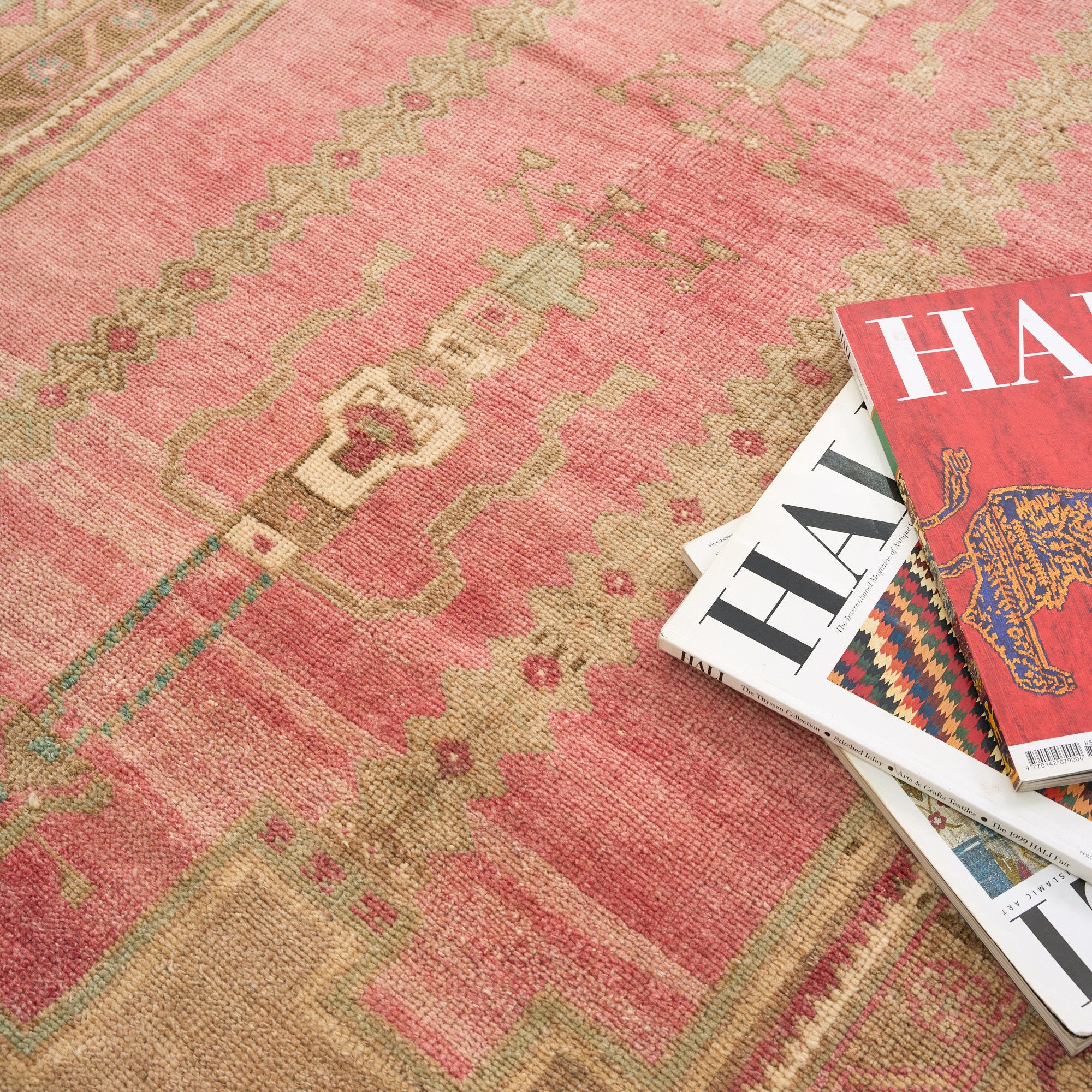 Kızılce (Burnt Rose)