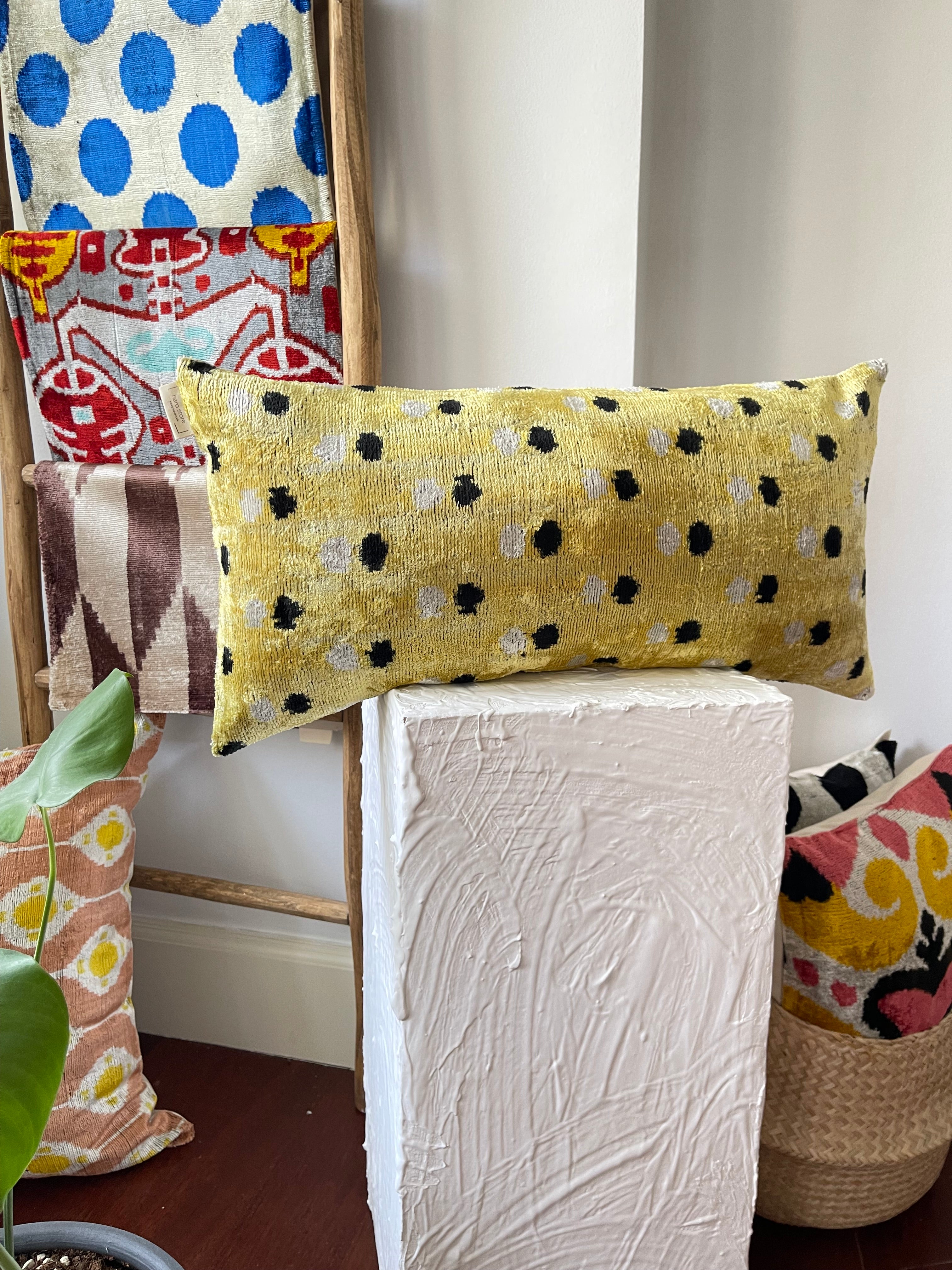 Dotted Lemon Ikat Pillow Cover