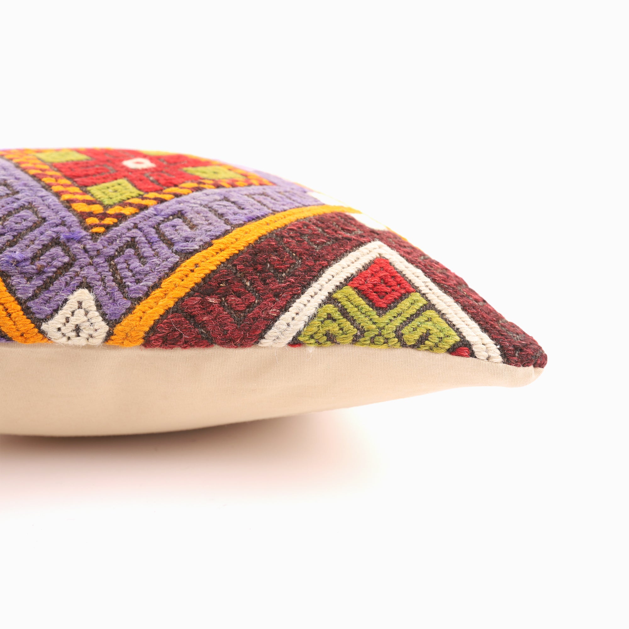 Bold Kilim Pillow - 16x16''