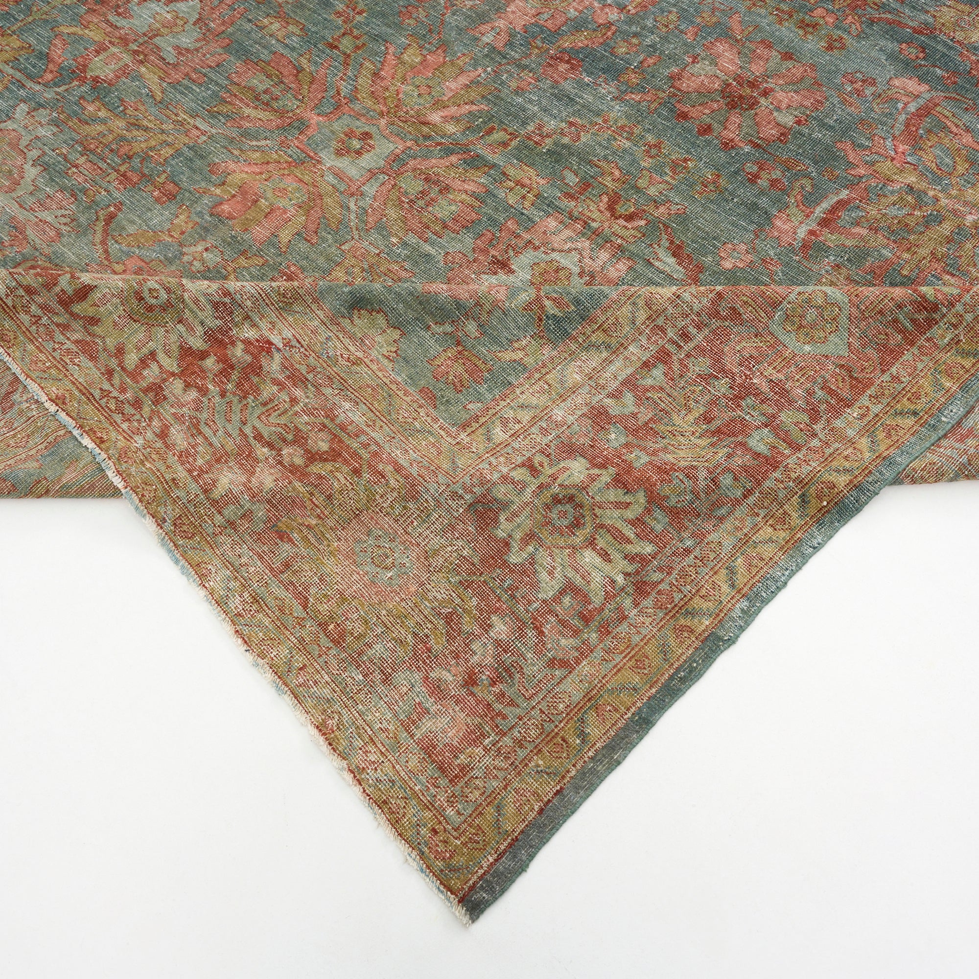 Minour (Graceful / Delicate Color)
