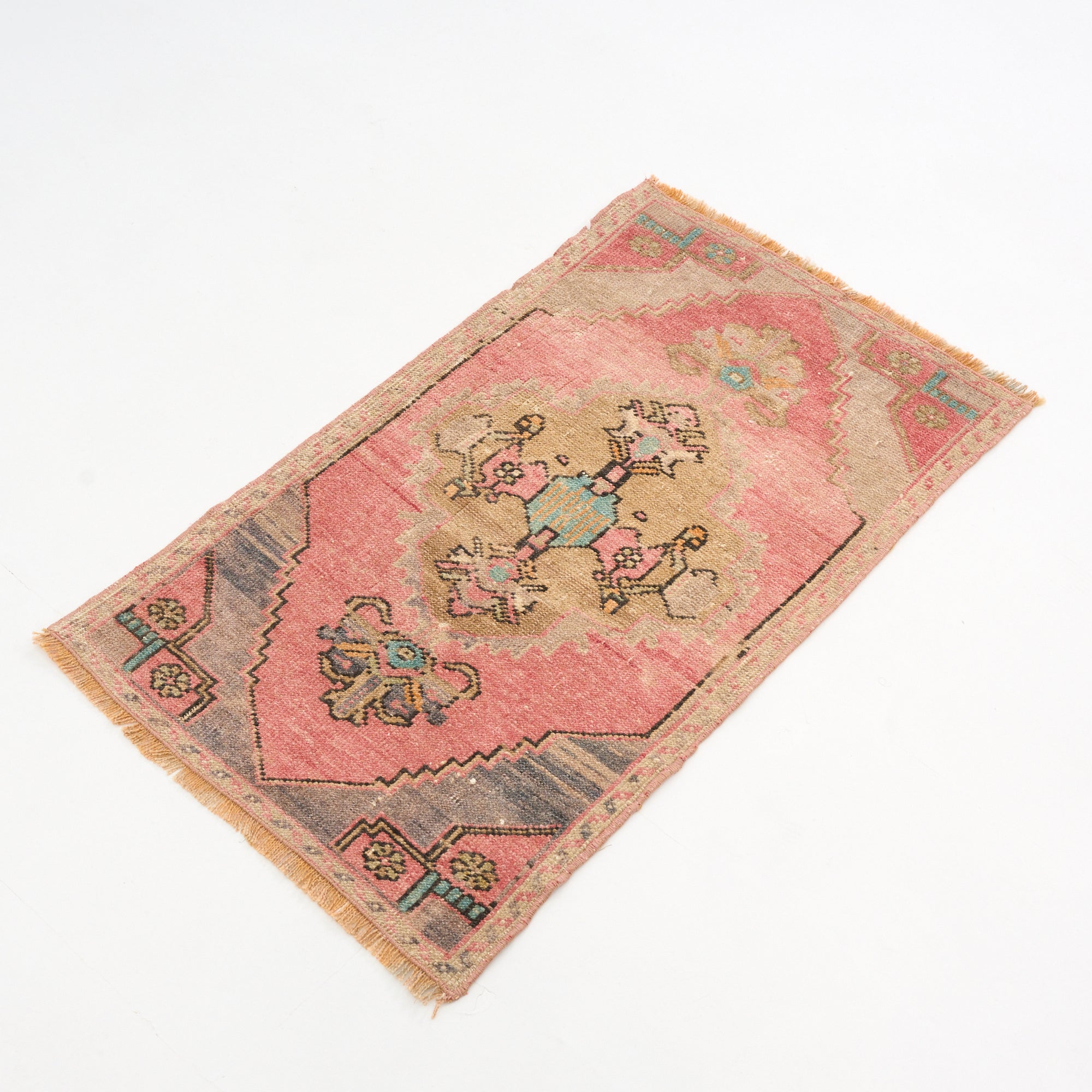 Miva (Tranquility & Elegance)