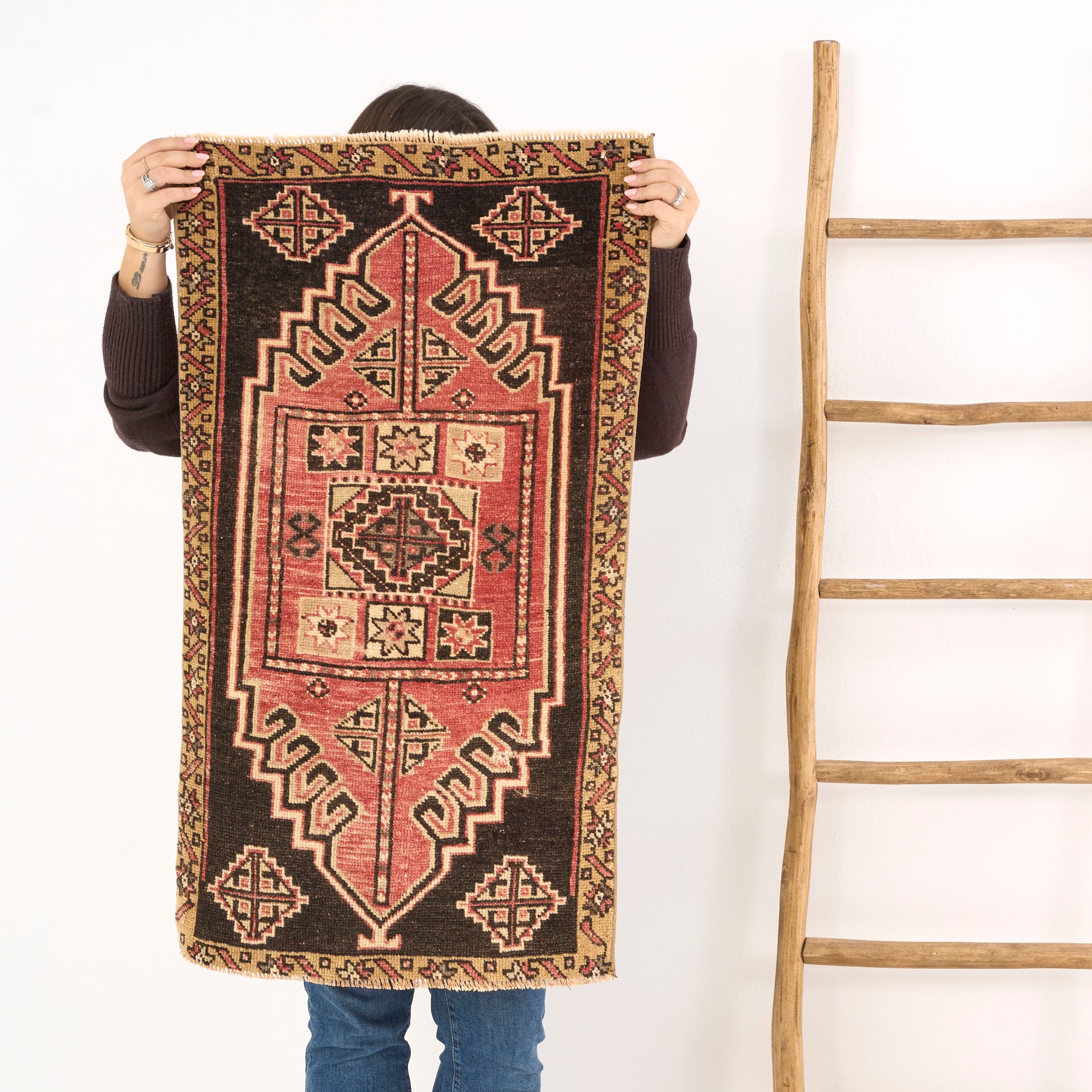 Nira (Sacred Pattern)